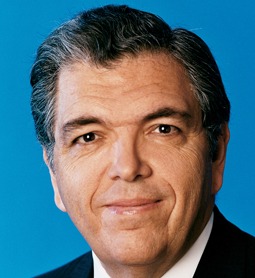 Chuck Prince, former CEO of Citigroup Prince resigned in November 2007 when the company announced it lost as much as $11 billion on subprime mortgage-backed securities. His golden parachute was $28 million, on top of $65.2 million in salary and bonuses since 2000 — a total of $93.2 million. He has two homes: one in Nantucket, Massachusetts, and another in North Palm Beach, Florida. He’s on the boards of Xerox Corp. and Johnson & Johnson Inc.