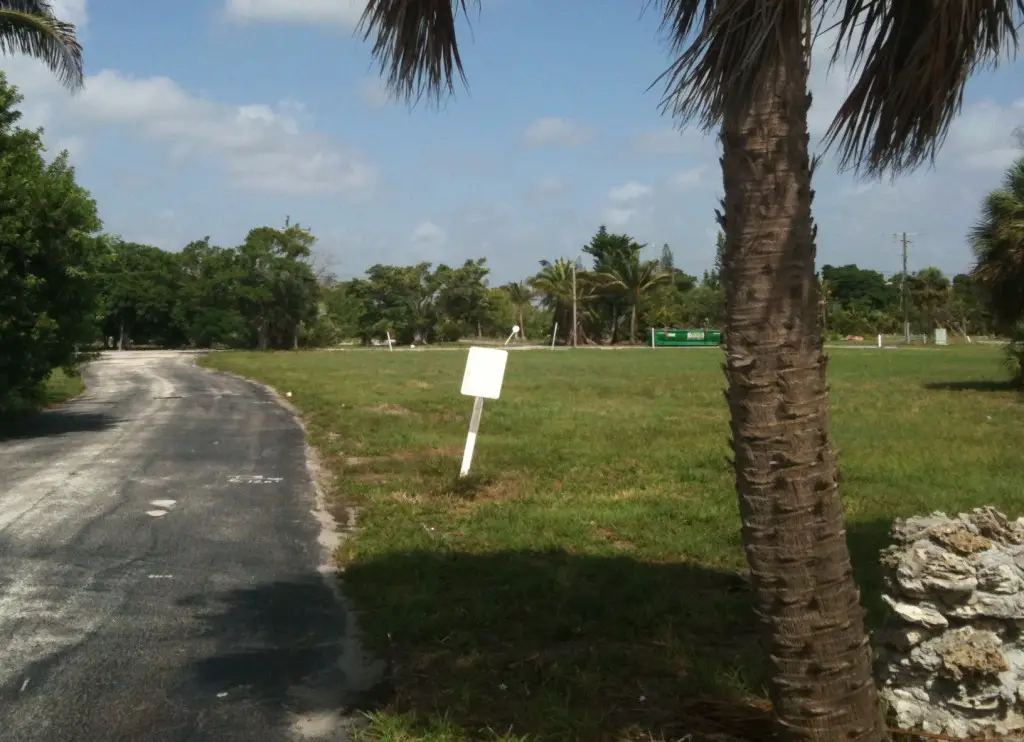 capitvaclubsite Site of proposed Captiva Club apartments