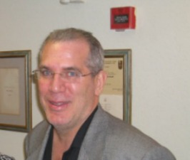 Ex-U.S. Rep. Peter Deutsch lives half-a-world away as millions flow to his Ben Gamla schools